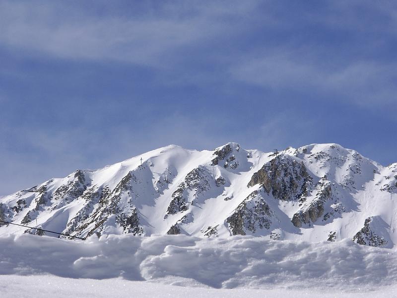 Unskied mountain.JPG